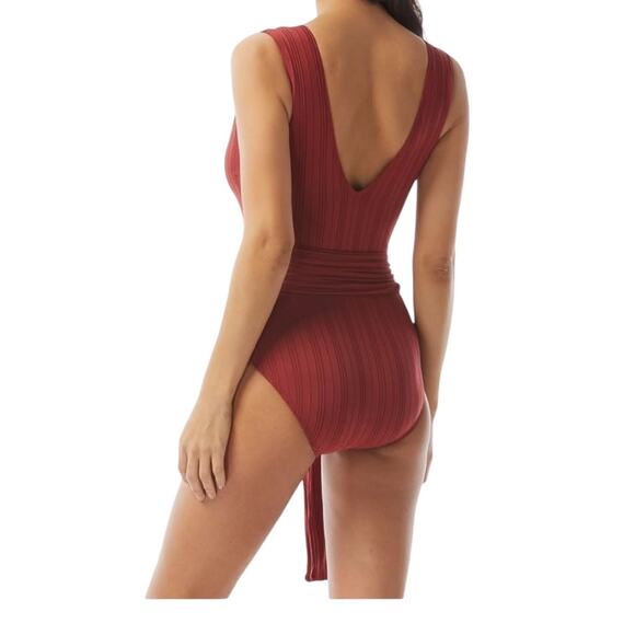 Vince Camuto bathing suit standard plunge v neck one piece red size 6 - Picture 7 of 7